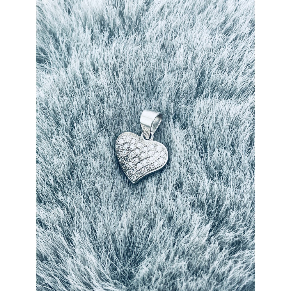Srebrna zawieszka serce z cyrkoniami