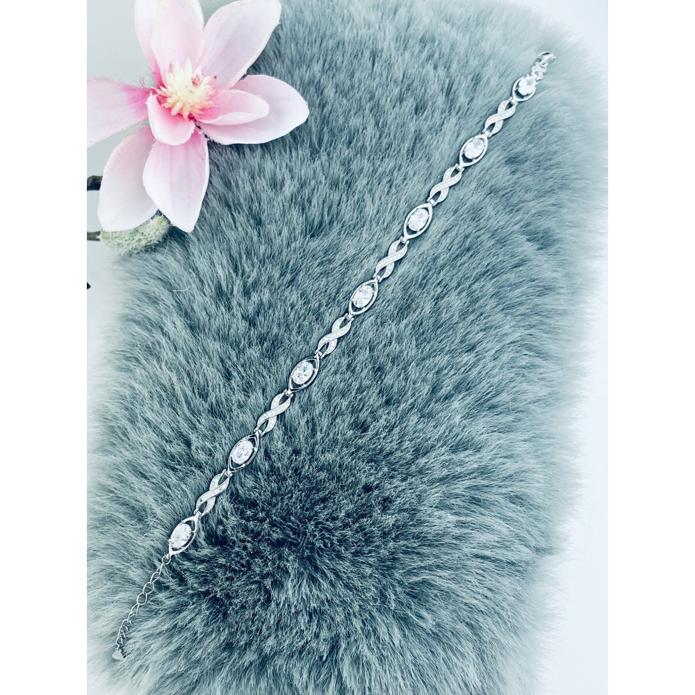 Silberarmband 925 f??r Frauen mit Zirkonia in Form eines Unendlichkeitssymbols