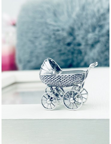 Silber Kinderwagen